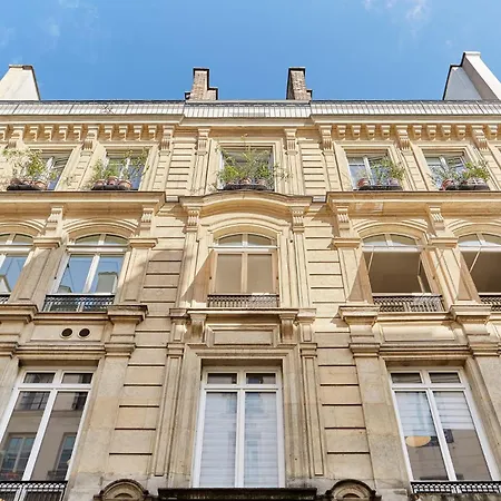 Superb 2 Bedrooms Centrer Of By Prestige *