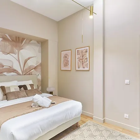 Superb 2 Bedrooms Centrer Of By Prestige *