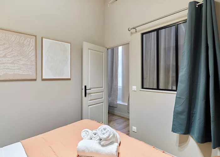 Superb 2 Bedrooms Centrer Of By Prestige Apartment Paris